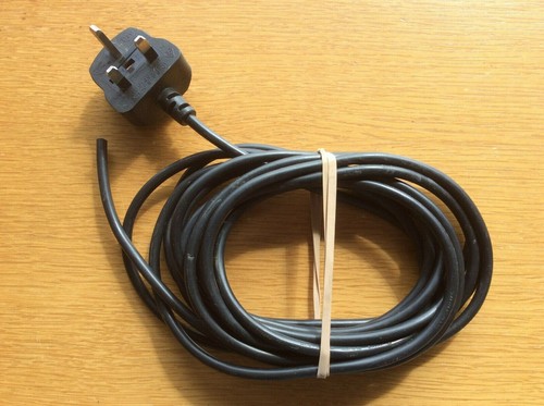Universal vacuum cleaner black - vacuum,